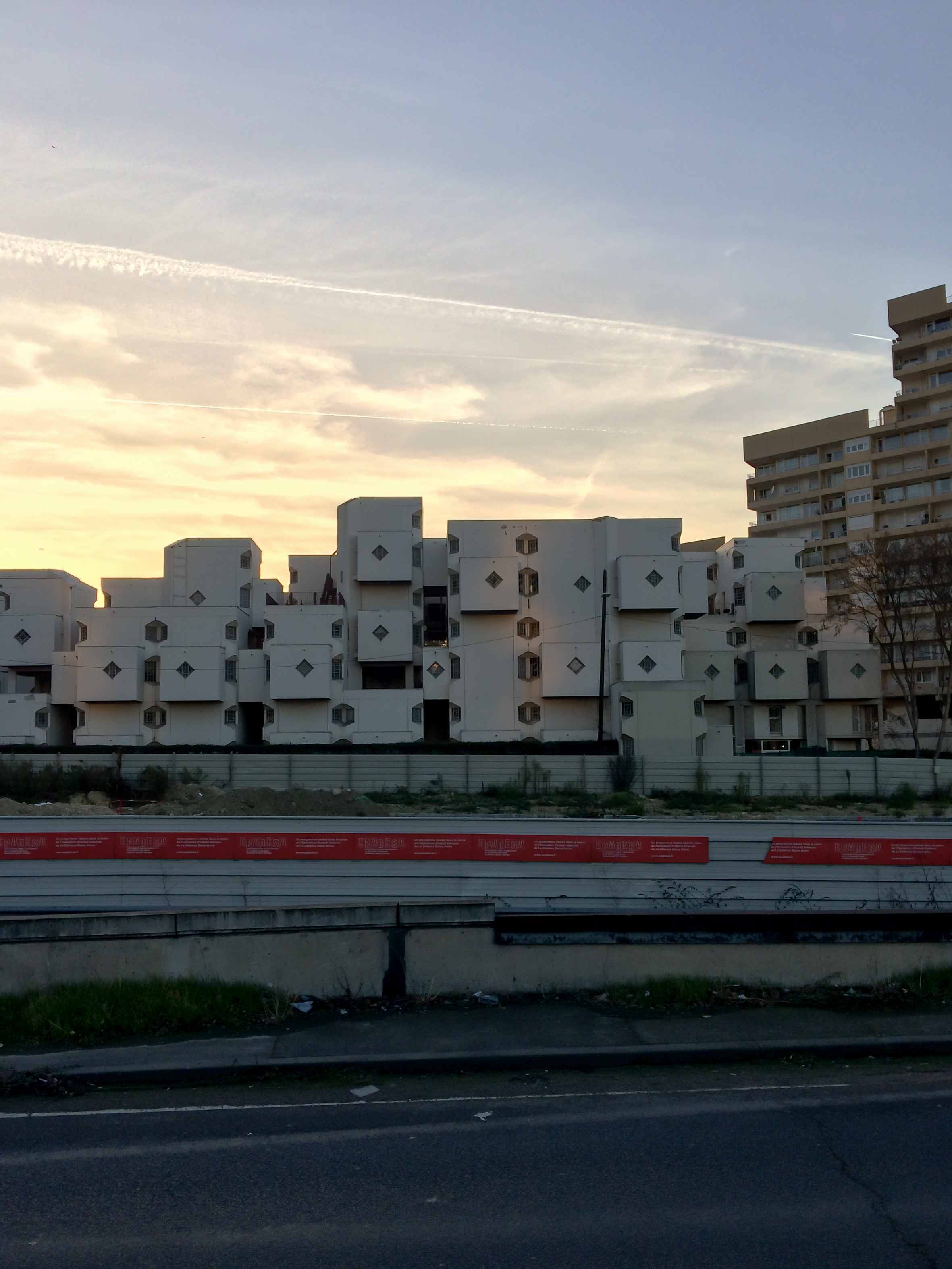 Nanterre__9_sur_40_.jpg
